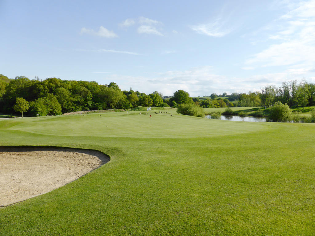London Beach Country Hotel & Golf Club Tenterden Eksteriør billede