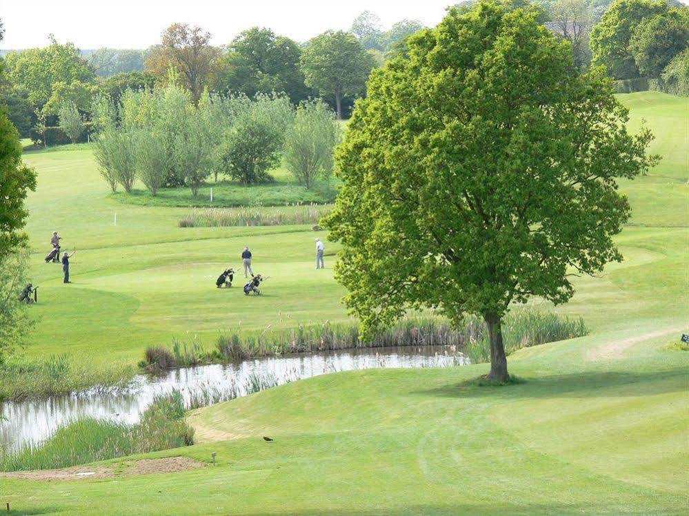 London Beach Country Hotel & Golf Club Tenterden Eksteriør billede