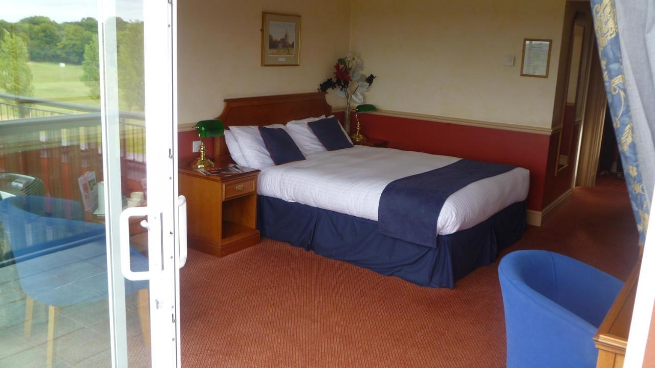 London Beach Country Hotel & Golf Club Tenterden Eksteriør billede